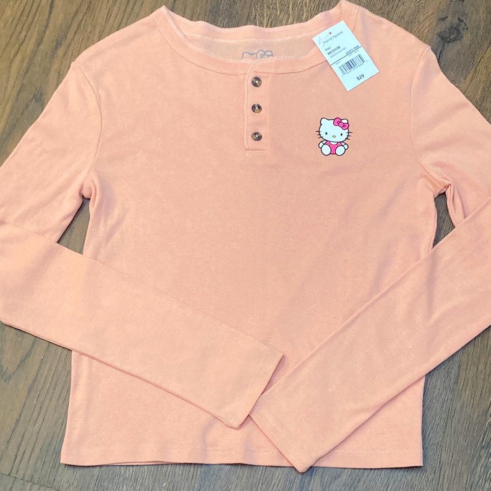 Girl’s Hello Kitty Long Sleeve Top   Size M